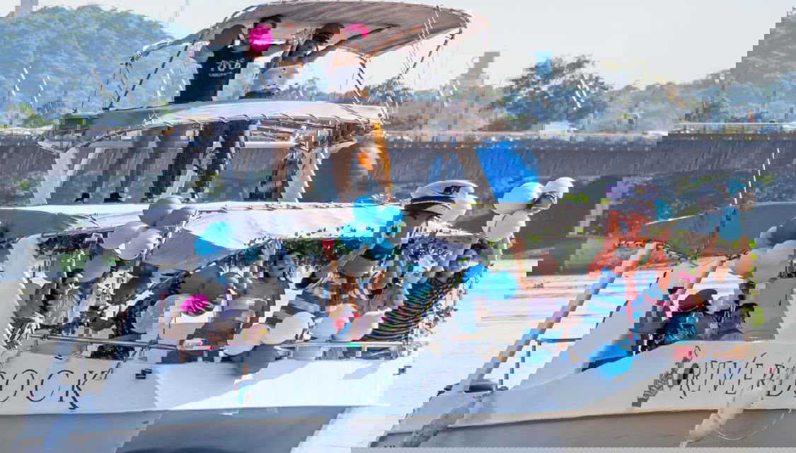 Guayas River Catamaran Ride - Foto 1