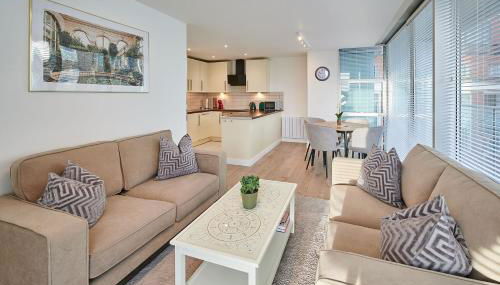 Host & Stay - The Municipal View Abode - Foto 2