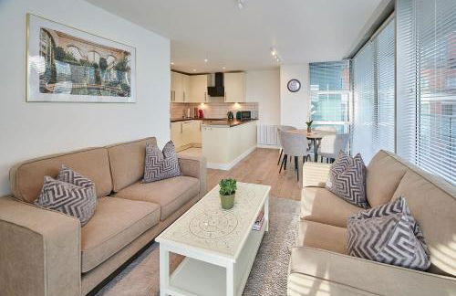 Host & Stay - The Municipal View Abode - Foto 2