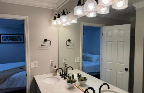 ThrillStay Braves & Six Flags Family House - Foto 63