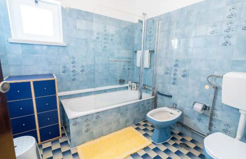 Nazare with Garden and Barbecue - Photo 30