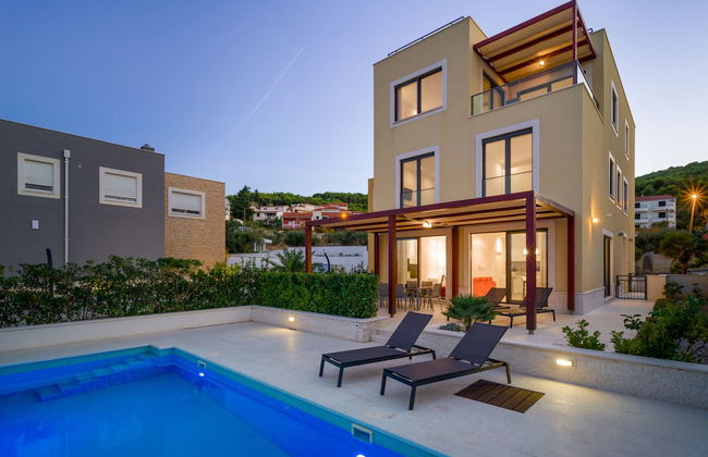 Acadia Beach Villas & Apartments, Slatine - Photo 49