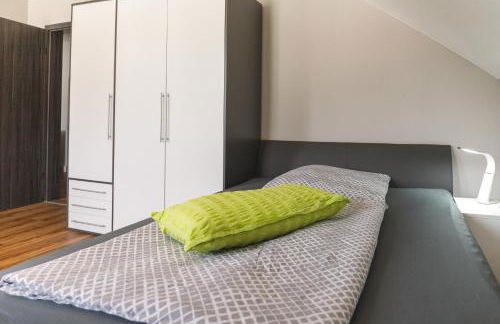 100 qm DG Wohnung 《Kehr wieder》Bexbach Saarland - Foto 15