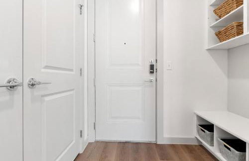 Bright Spacious 2BR 2BA Open Layout - Foto 39