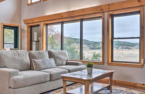 Lakehills Vacation Rental on Medina Lake - Foto 6