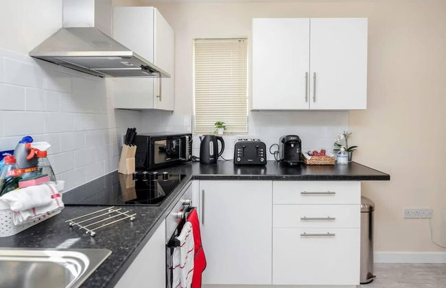 Cosy 2BR Maisonette Near Hospital & Stations - Foto 11