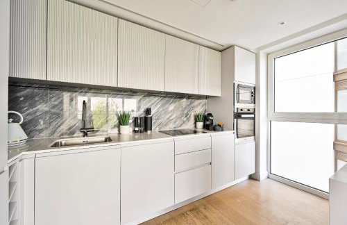 Modern Chic Flat Near Westfield Mall & Tube, Luxury & Comfy - Foto 10