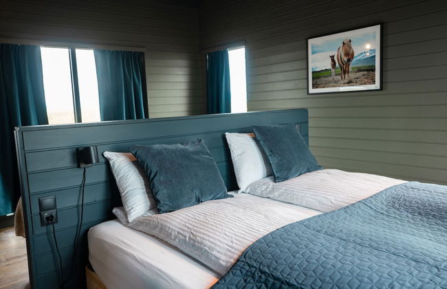 Sleeping with the Horses - Foto 2