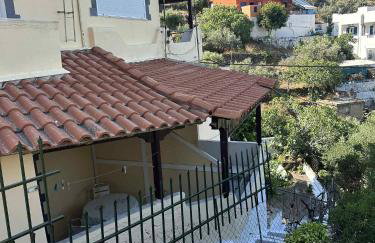 BAZAKOS LUXURY STUDIO KAMPI BEACh - Foto 21