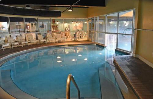 Pelican Beach Resort-Walkout Unit-On the Beach - Foto 42