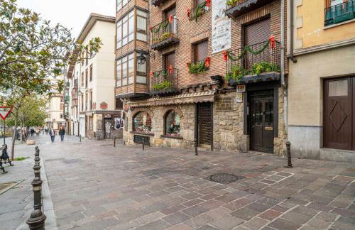 Limehome Vitoria Palacio de los Álava-Velasco - Foto 12