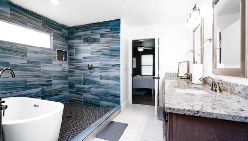 East Atlanta / Decatur retreat with fire-pit - Foto 2, Shower