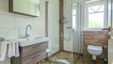 Lüttje Uttied - Foto 3, Shower