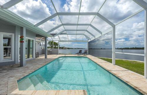 Heaven Found! Stunning River Views & Pool - Villa Island Sunset - Roelens Vacations - Foto 4