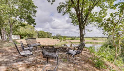 Family Home with Covered Patio and Grill in La Grange - Foto 4