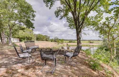 Family Home with Covered Patio and Grill in La Grange - Foto 4