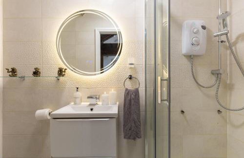 Bradford Luxury Central Apartment! - Foto 16