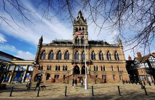 Perfect homes for large groups - close to Chester - Foto 49