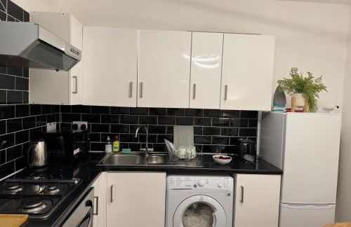 4-Bed Central London Home - Sleeps 8 - Foto 13