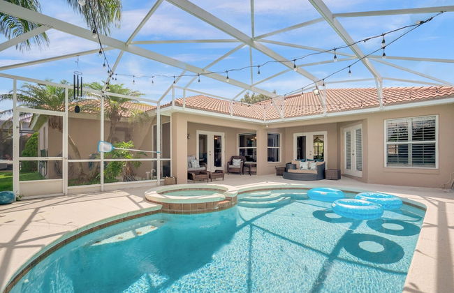 Upstay - Waterside Home With Pool and Hot Tub - Foto 1