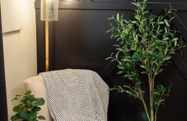 Downtown Boise Sunset Ave Romantic Private Suite - Photo 49