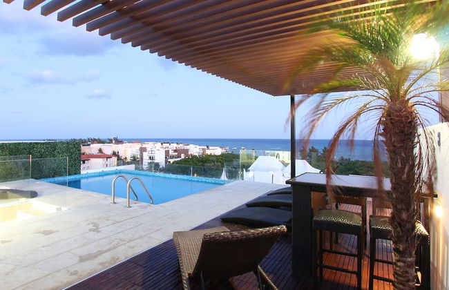 Menesse on the Beach - Photo 1