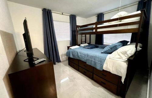 Comfortable House near Downtown & Airport Miami - Foto 39