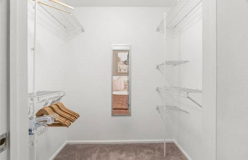 Pine Cove Retreat - 4BR - Pool - Foto 46