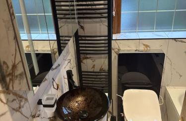 Casa Marina- 4 bedroom house with garden and balcony - Photo 11