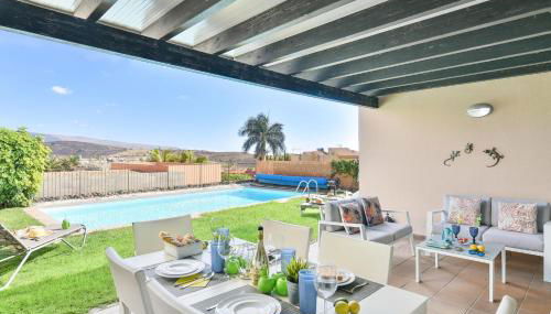 Sunshine by VillaGranCanaria - Foto 2, Garden, sunbed