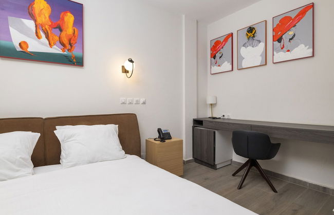 The Six Apparthotel - Foto 58