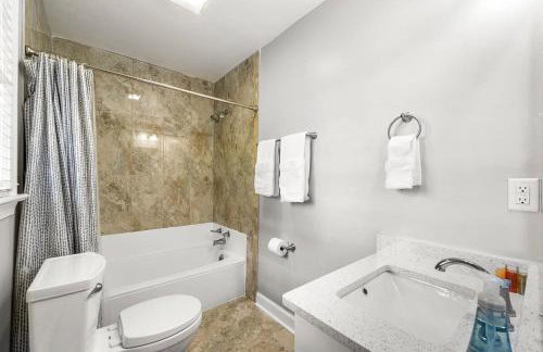 Mansion With Private Pool Basketball & Tennis courts - Foto 76