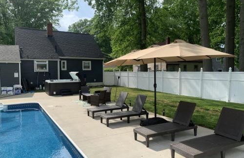 Swim and Relax In our Pool and Hot Tub and Recently Renovated - Photo 72