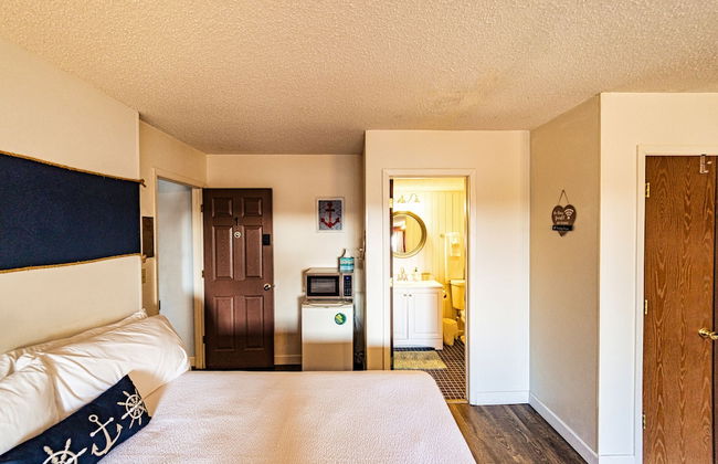 Hang Out 1 Cozy Retreat Next to Margaritaville! - Photo 5