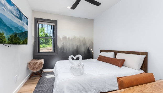 Splashin At Raven's Ridge 3 Bedroom Cabin by RedAwning - Foto 3, Habitación