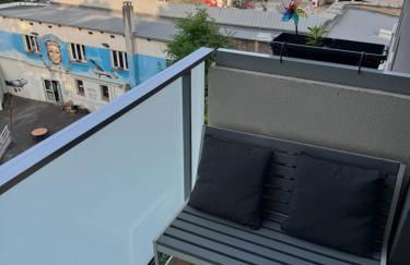 Apartment in the city - exceptional view - Photo 16