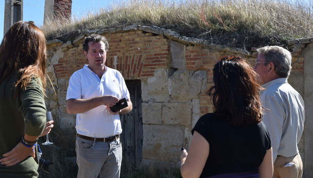 Tour in Valoria la Buena - Photo 2