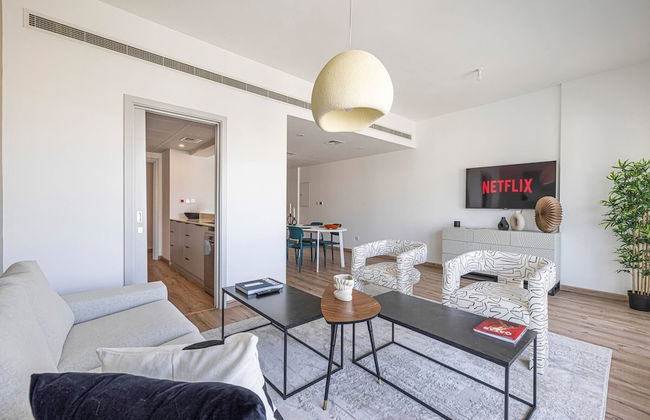 New Fully Upgraded - Central Located - Fits 6 - Photo 18