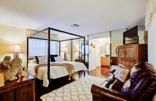 Classic Modern 3-Bedroom Oasis - Foto 1