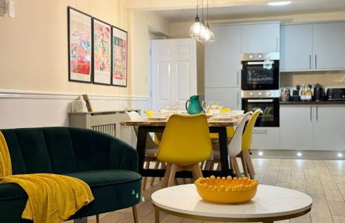 Large House for 21 - Nottingham City - Photo 8