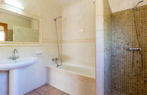 Chalet Los Olivos con piscina - Foto 29