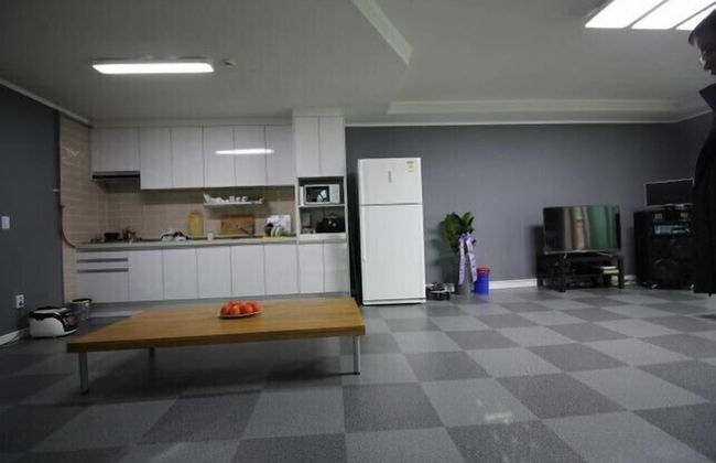 Small House Wood - Photo 7