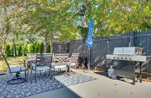 Hot Tub and Fireplace Coastal Getaway in Maine - Foto 31