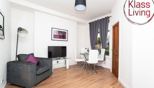 One Bedroom Apartment by Klass Living Serviced Accommodation Bellshill - Cosy Apartment with WIFI and Parking - Foto 3