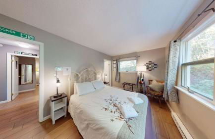 Silver Spring Chalet Spacious 4BR Retreat 1888 - Foto 31