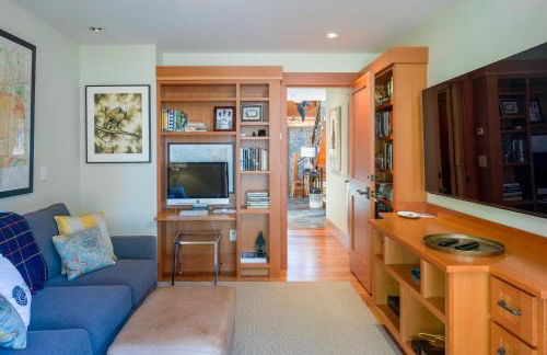 Hook's Nest-Magnificent Waterfront Luxury Home - Foto 32