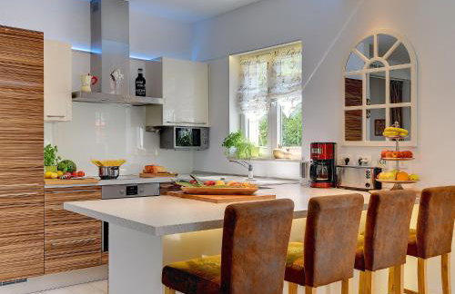 Villa in Novigrad with Pool near Beach - Foto 10