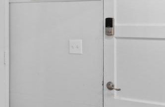 Downtown location Near the Beach Dog Friendly - Photo 18