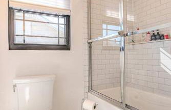 Bergen County NYC Bus Malls - Foto 2