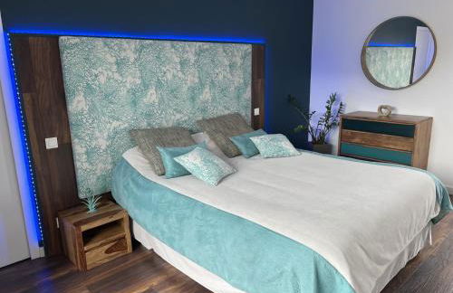 Villa 75m2 avec Piscine et Jacuzzi privés, Sauna et Home-Cinéma à 800m des Commodités - Photo 9